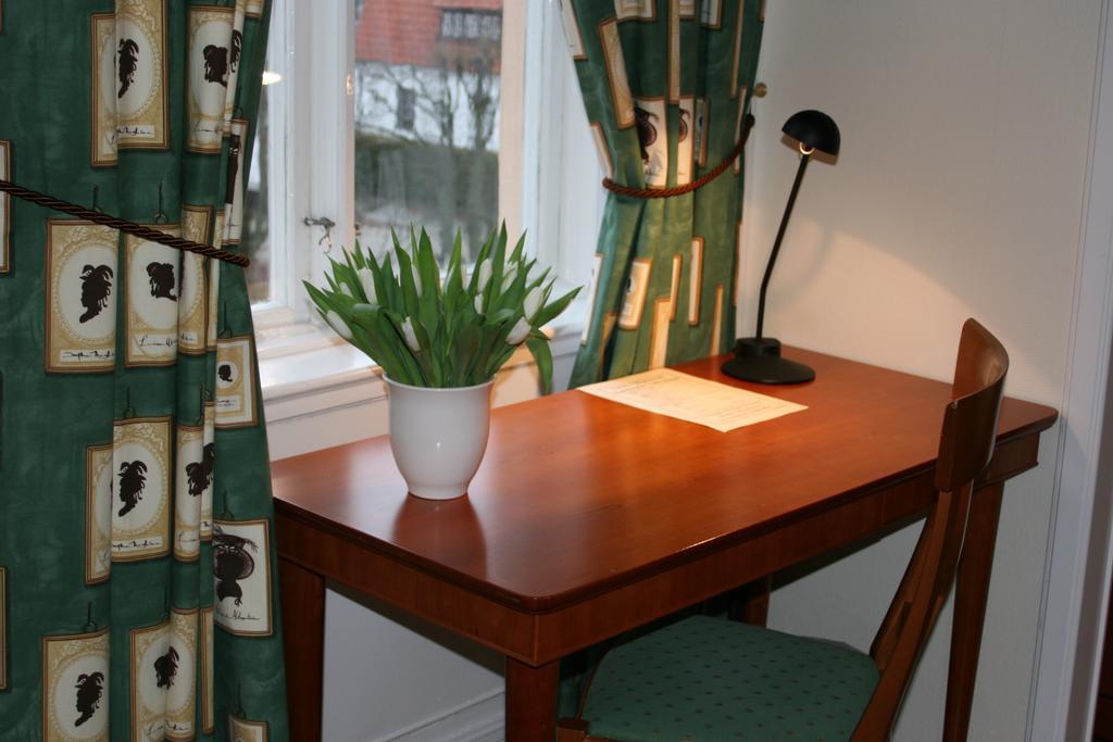 Stadshotellet Soelvesborg Room photo